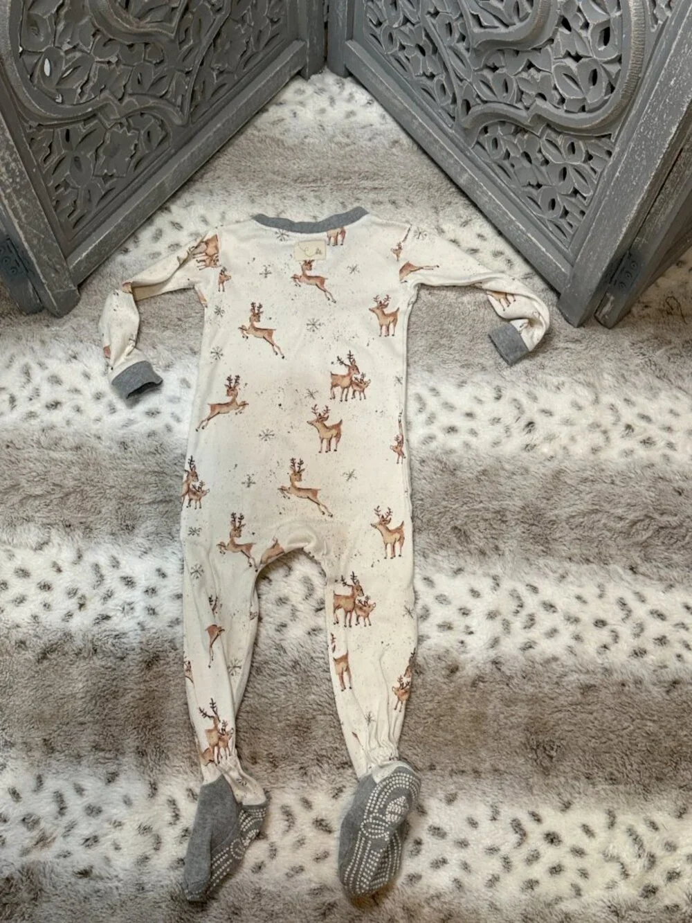 Burt's Bees Baby reindeer snowflake footie pajamas baby 18 months Christmas